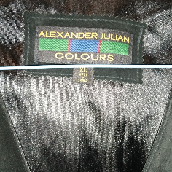 Quality western wear, various manufactures. - Picture 15 of 16